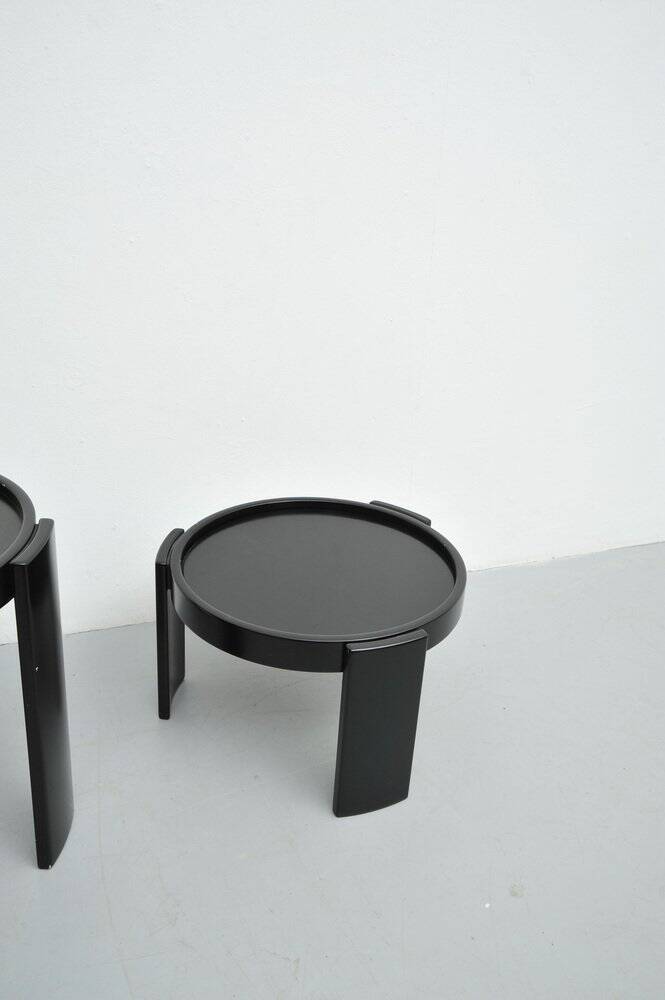 Set of 2 Model 780/783 tables by Gianfranco Frattini for Cassina, 1950s