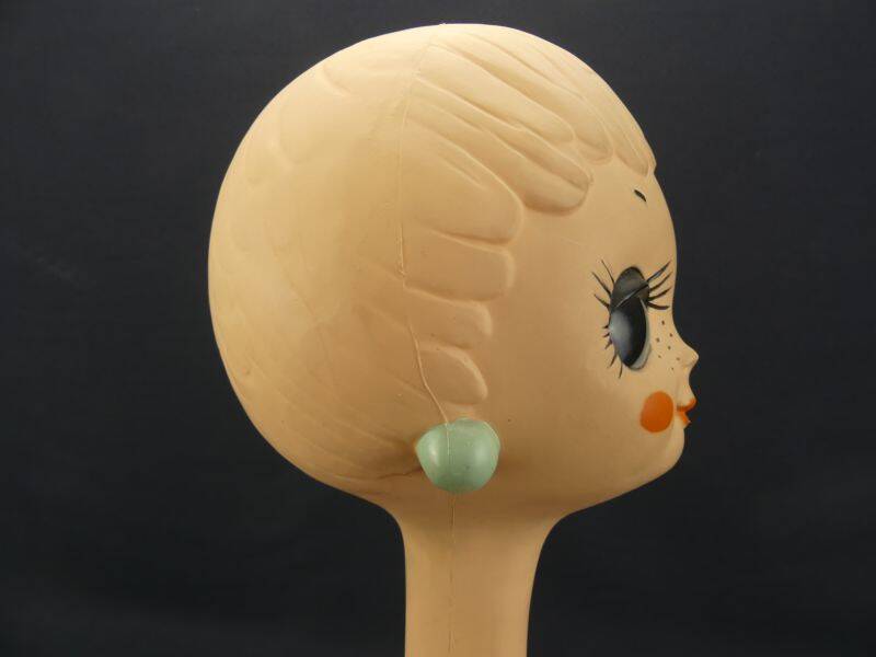 Vintage TWIGGY hat head/marotte