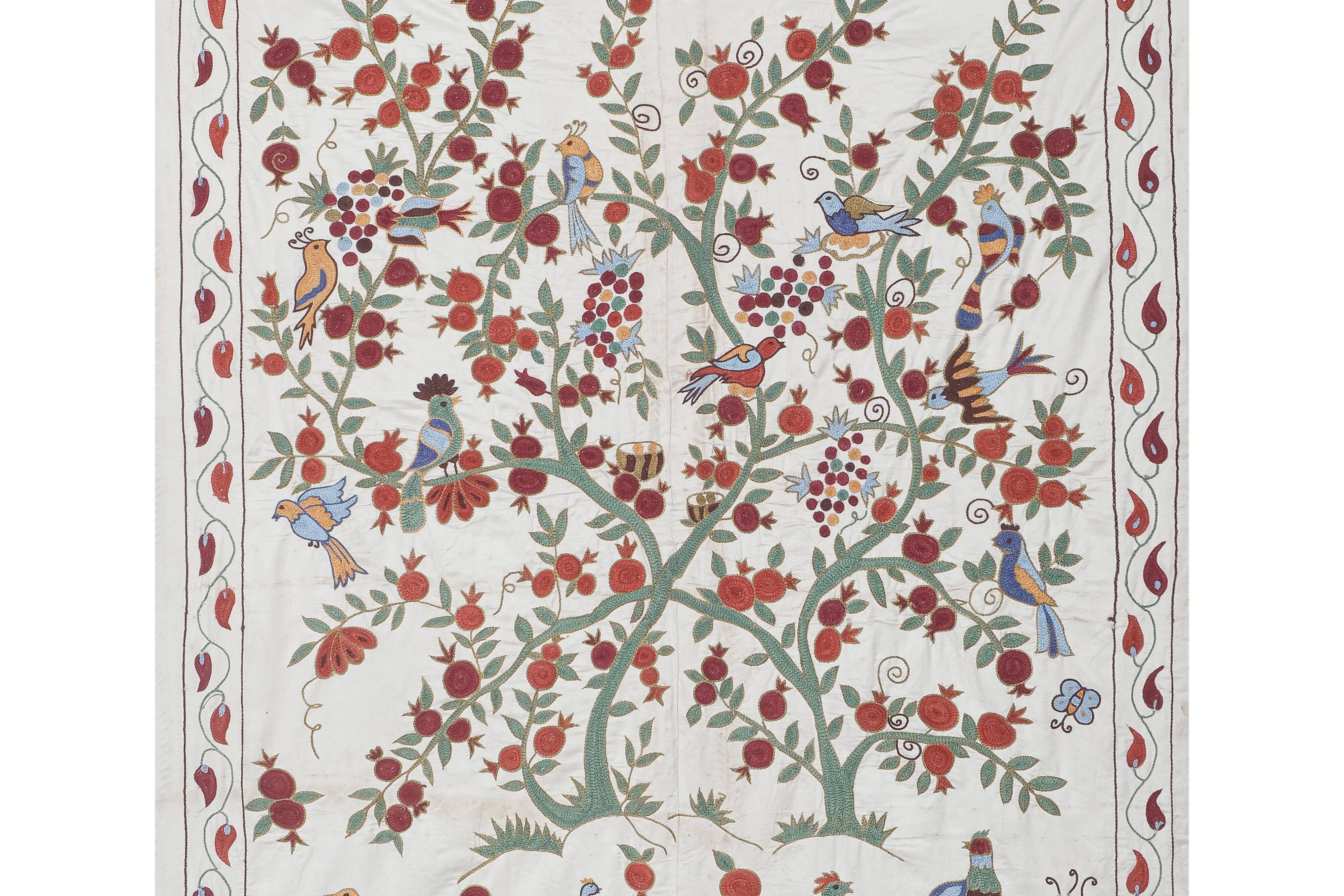 Suzani tapestry 110x133 cm