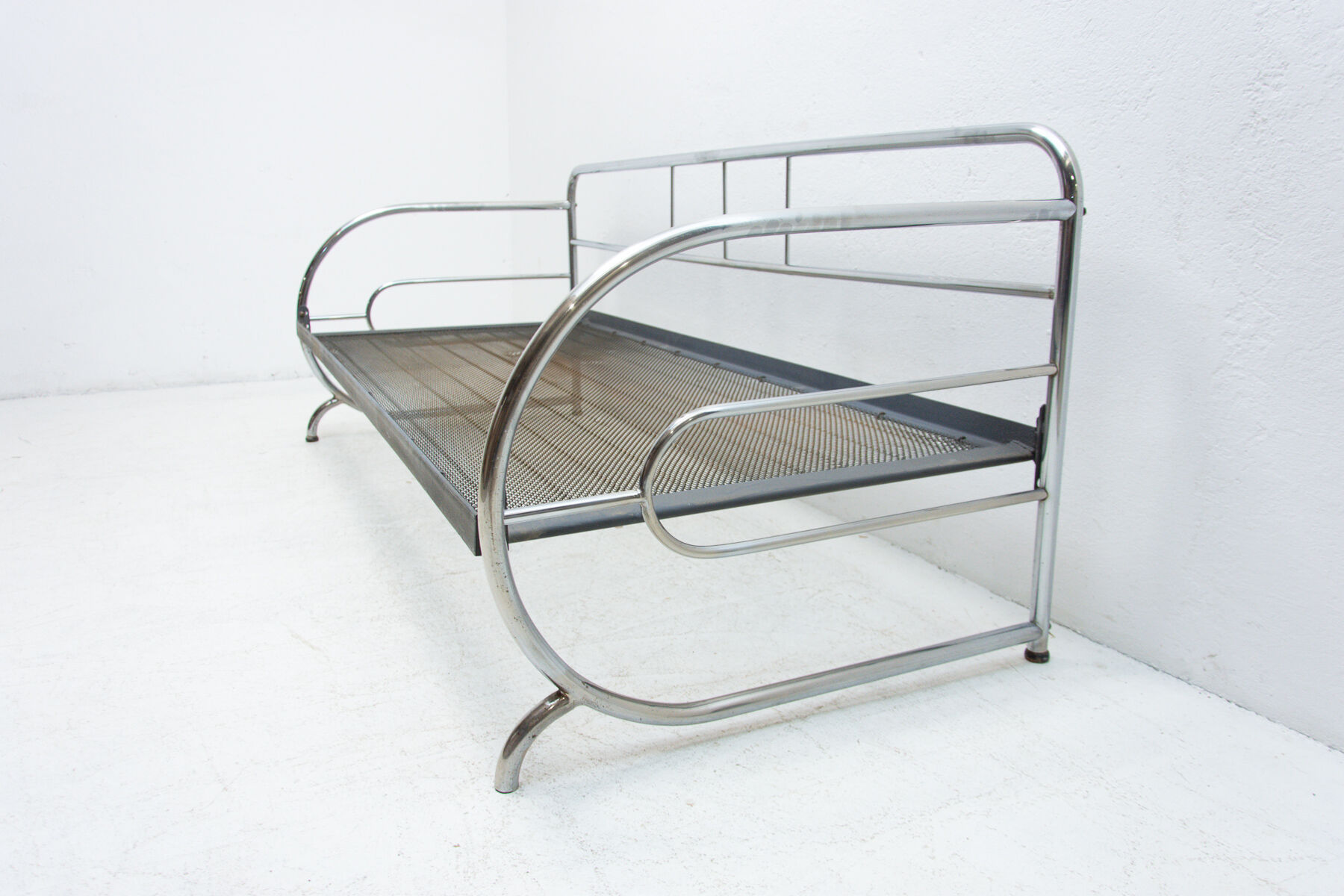 Chromed Bauhaus sofa, 1930´s, Bohemia