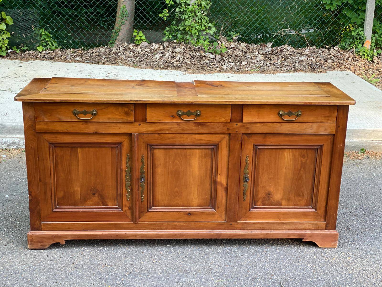 Louis Philippe sideboard in solid wood, 19th century