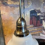 Suspension opaline 1920
