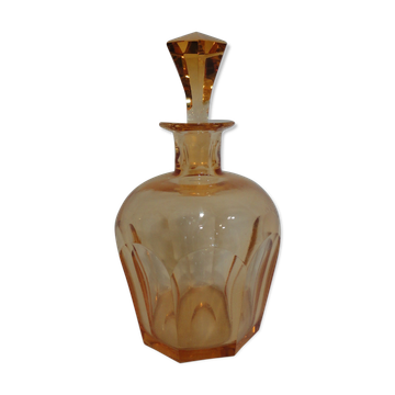 Carafe en verre orangé