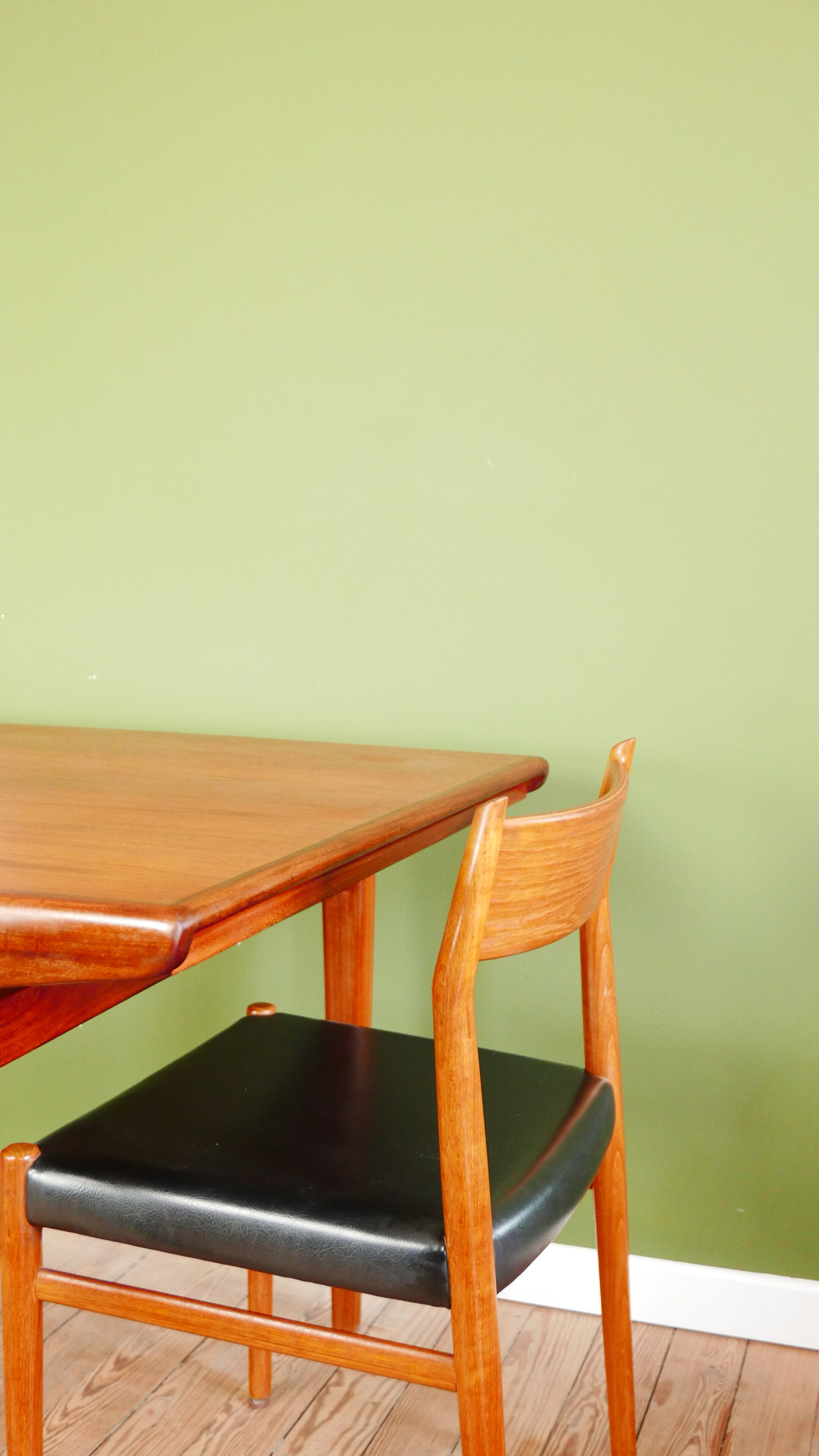 Table vintage Johannes Andersen