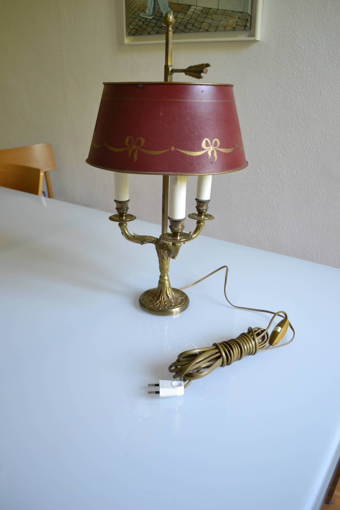 Lampe bouillotte 3 feux bronze et abat jour tôle bordeaux