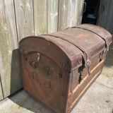 Stagecoach trunk XIX