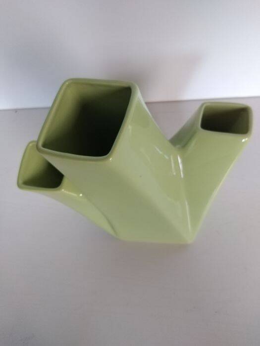 Vintage Trinava Vase • Ceramic • Hani Rashid • Alessi • 2000