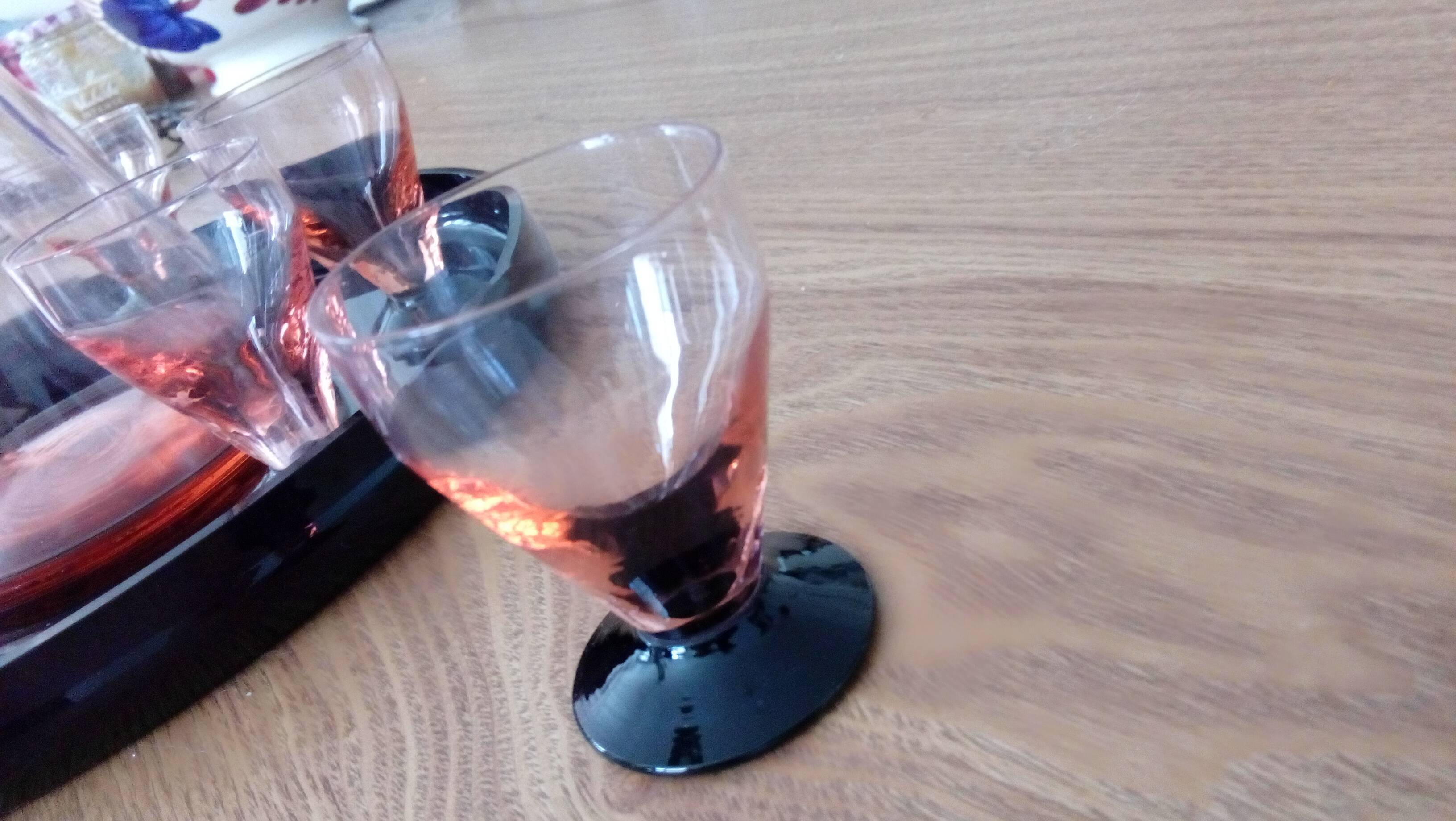 Art Deco port liqueur service tray - glasses