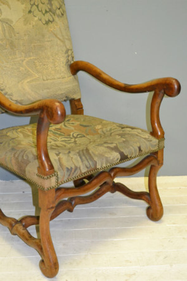 Fauteuil louis xiii