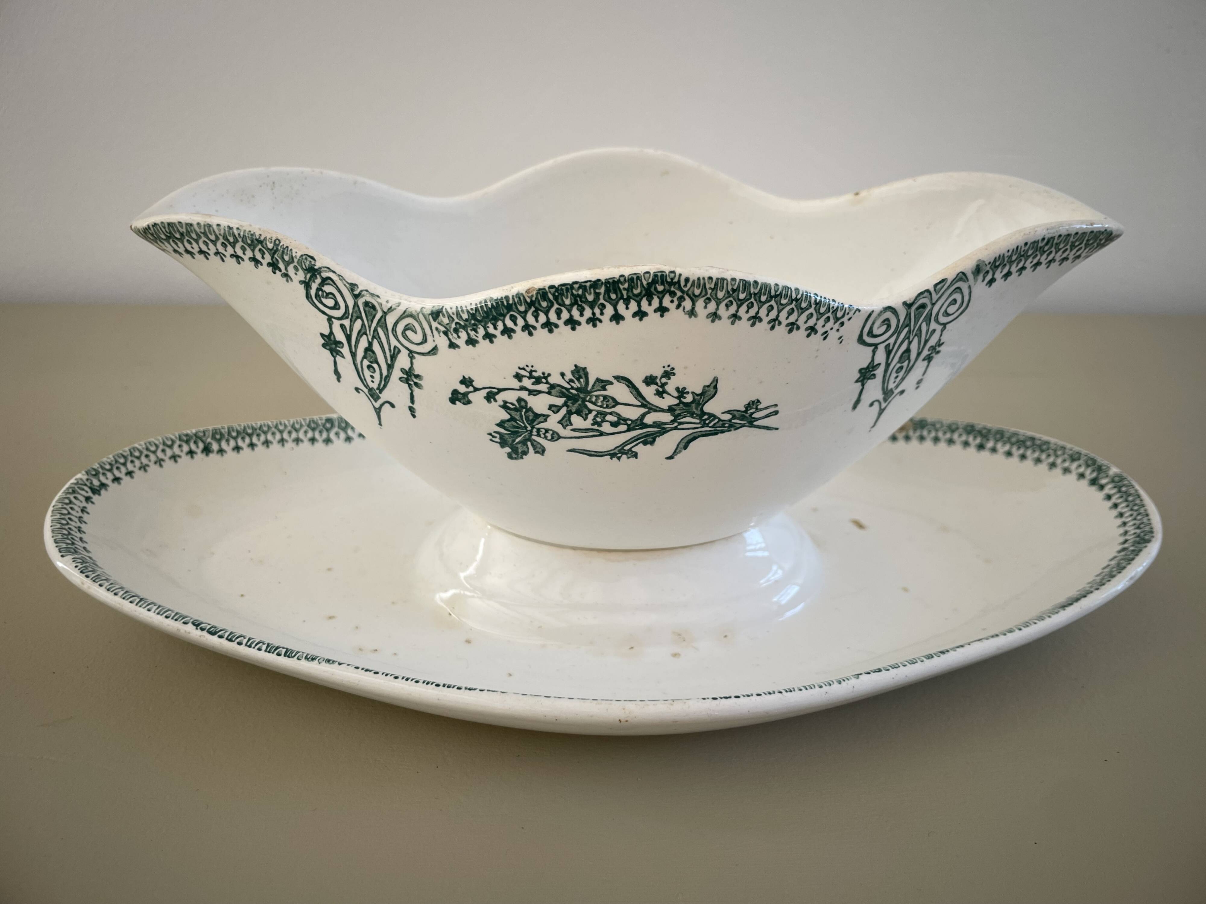 St Amand ironstone sauceboat