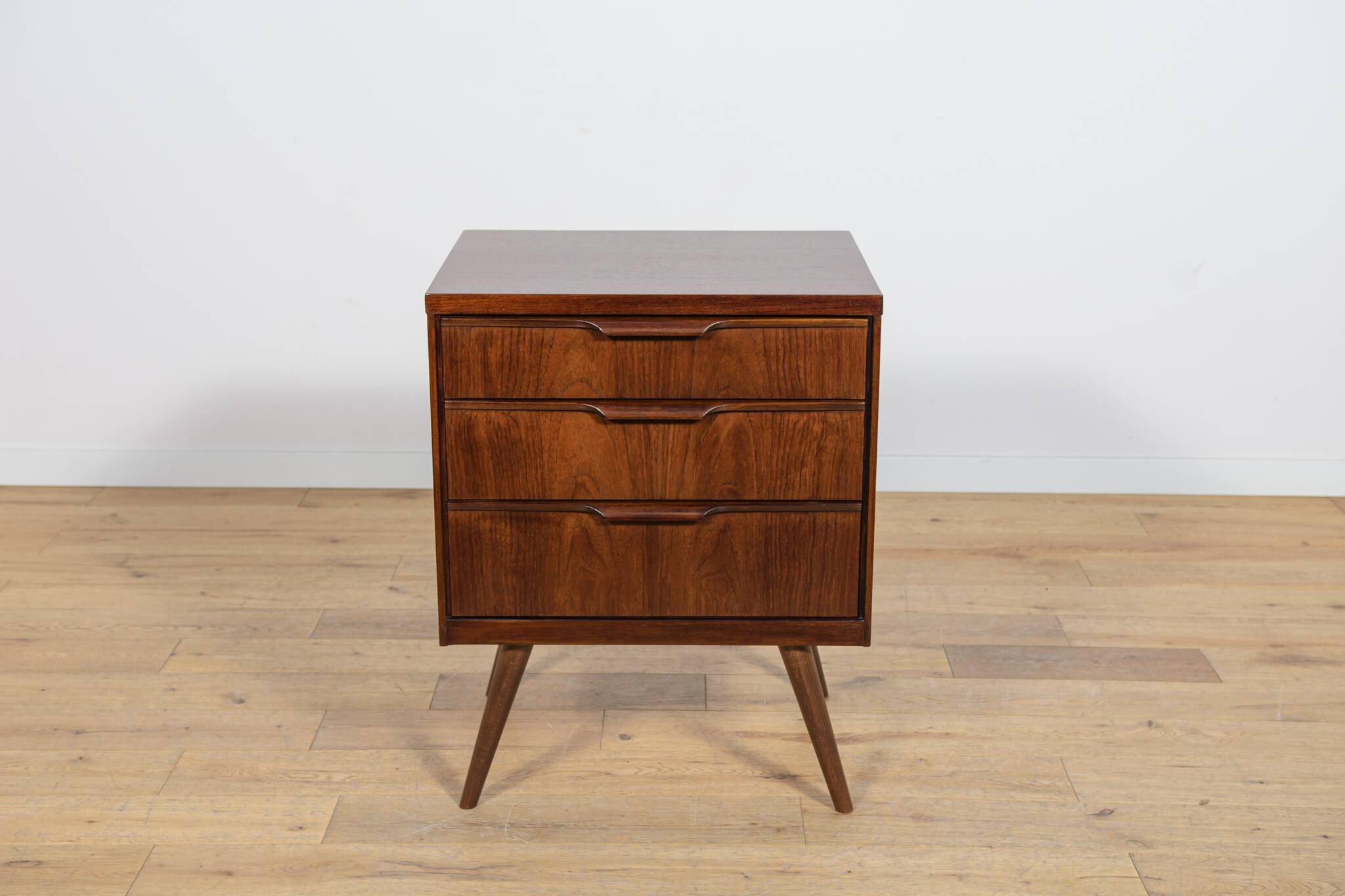 Commode en teck, Danemark, années 1960