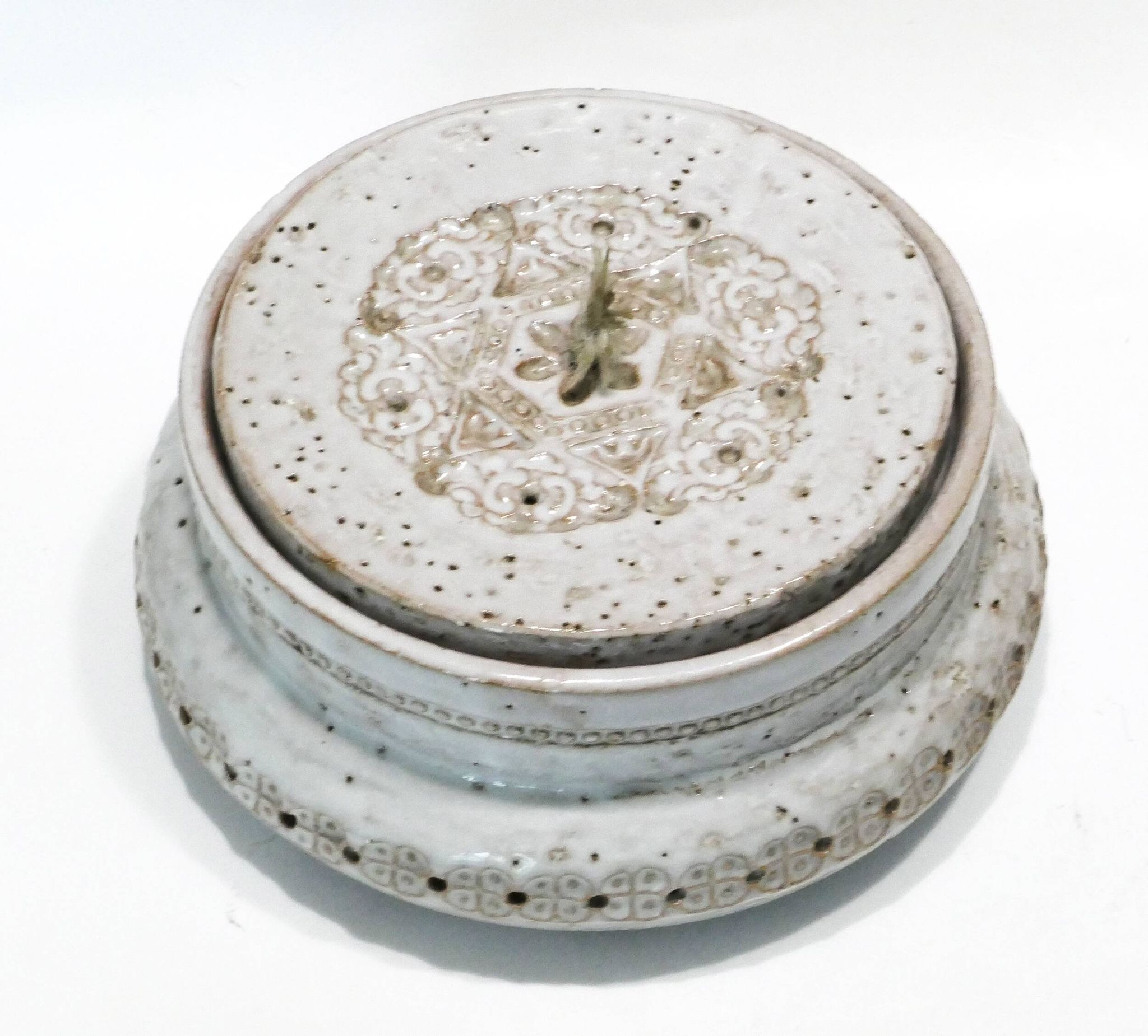 Rare boîte ou bonbonnière en céramique par Aldo Londi pour Bitossi 1960.