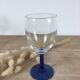 Verres à pied bleu