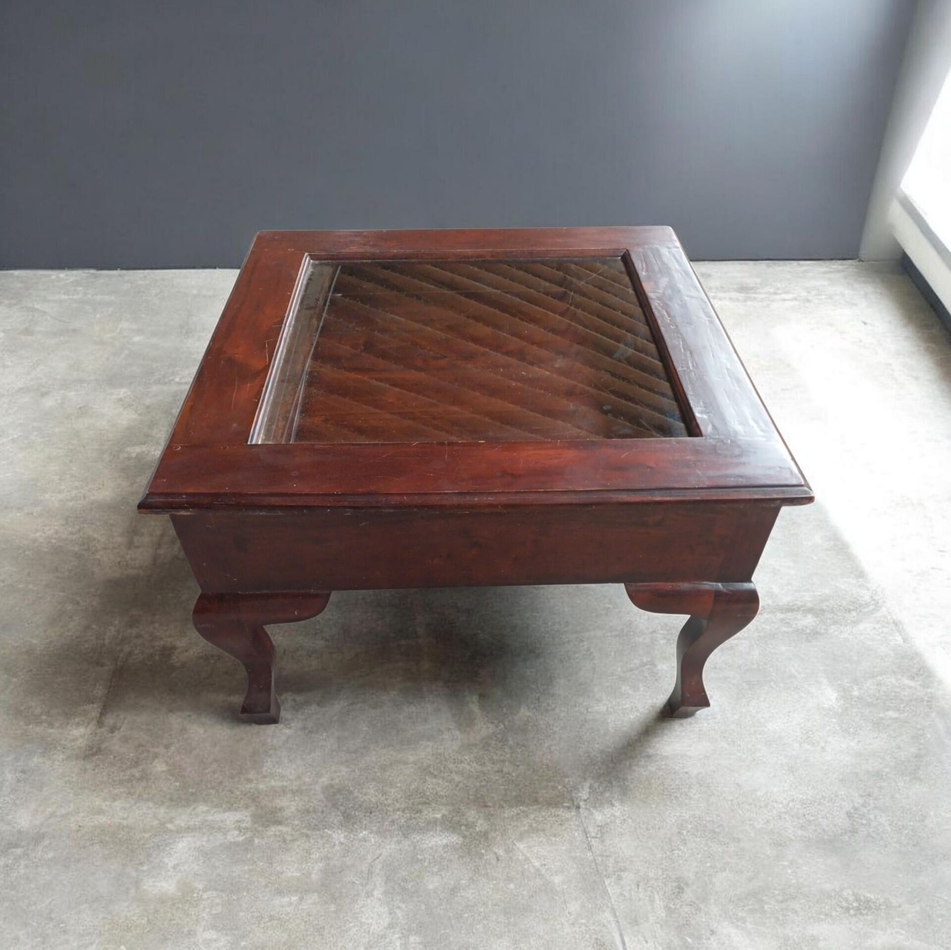 Low table with drawer