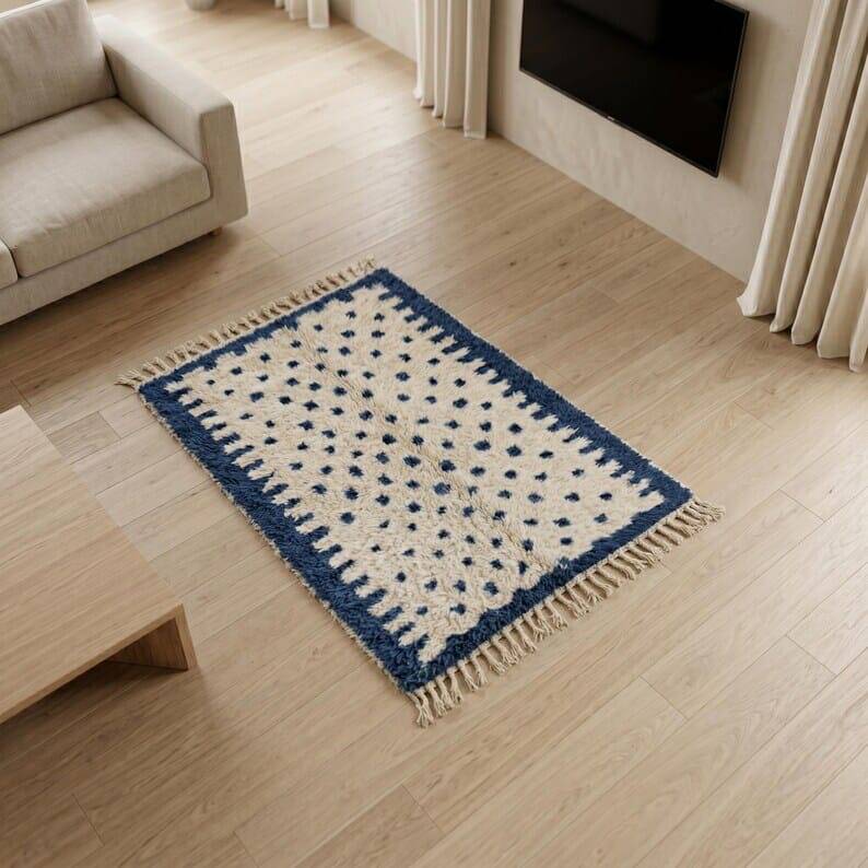 Large Berber rug made of pure wool, traditionally handwoven, 3/4 m.