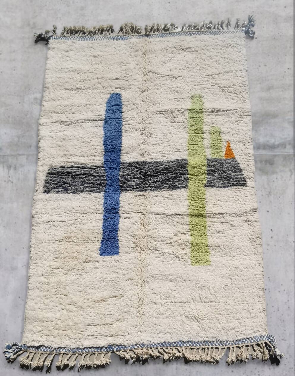 Beni ouaraine Berber carpet