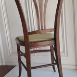 Carpeted chair at the beginning of the 20th century