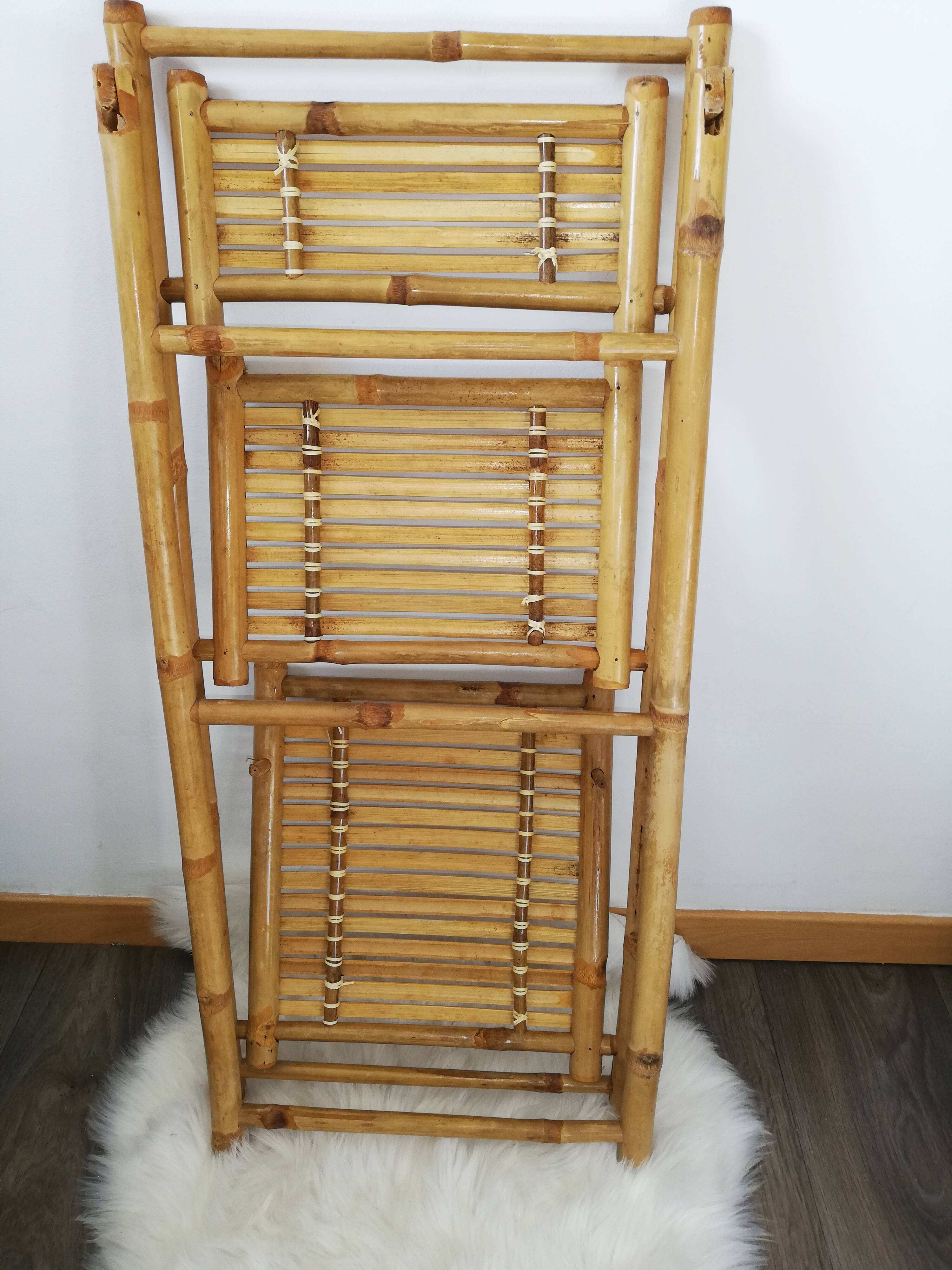 Folding bamboo shelf