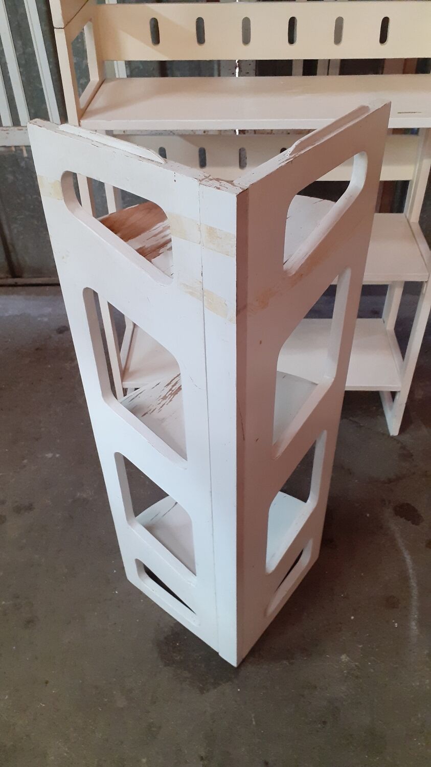 Folding vintage shelf