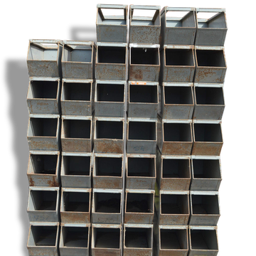 Bacs industriels de marque " rayda " en fer x 46