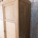 Armoire parisienne