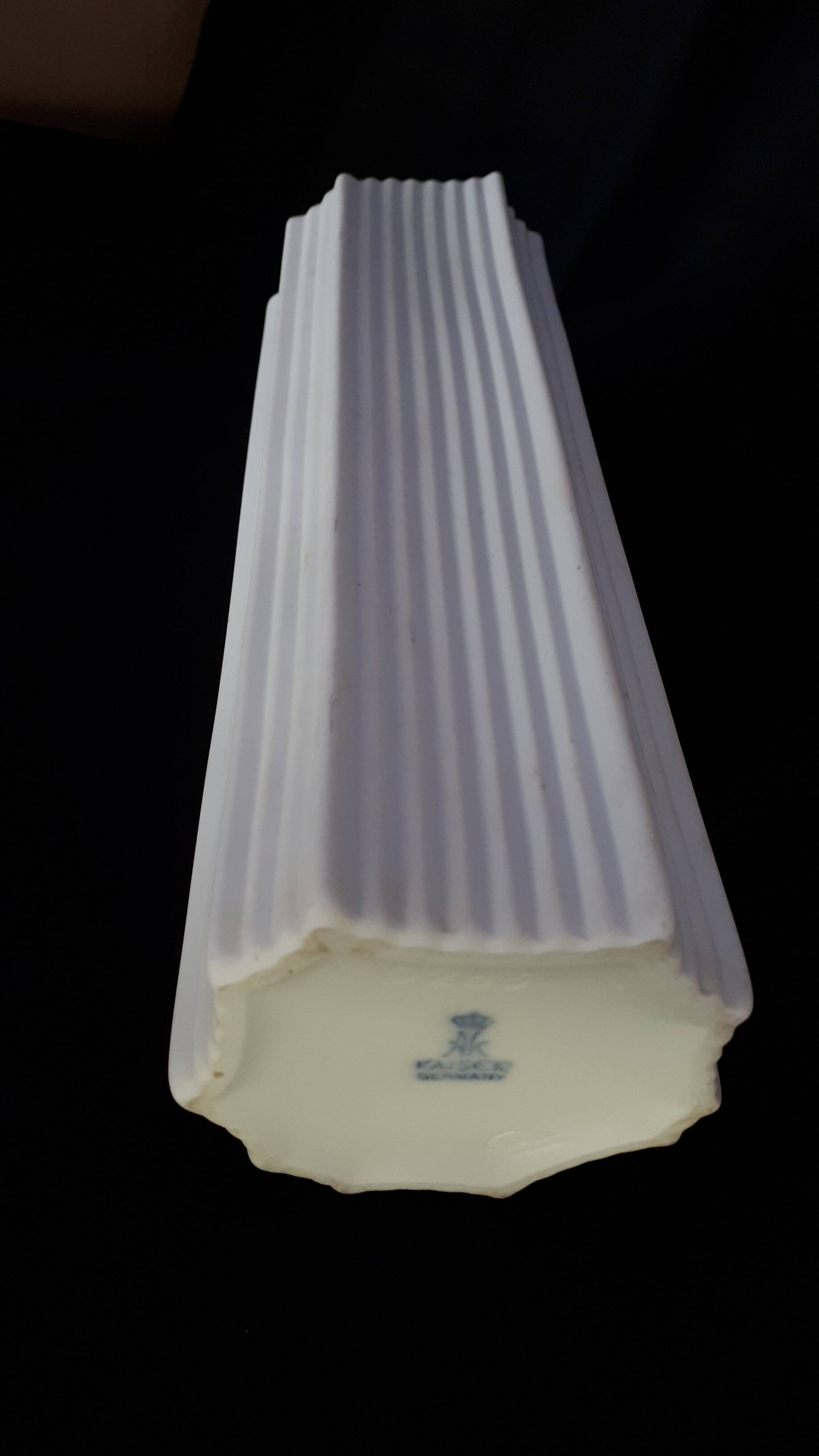 Porcelain vase Keiser design Manfred Frey 1970s,