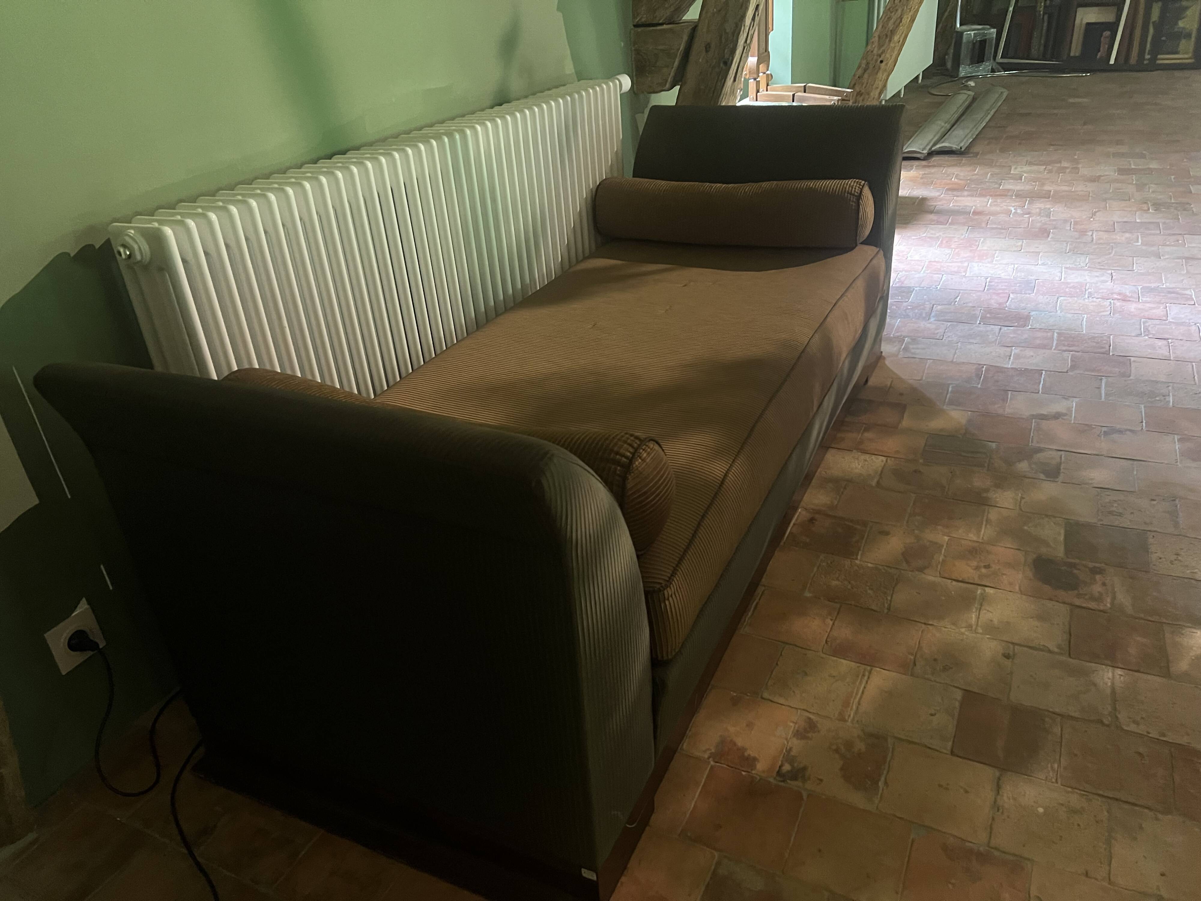 Hugues Chevalier bench