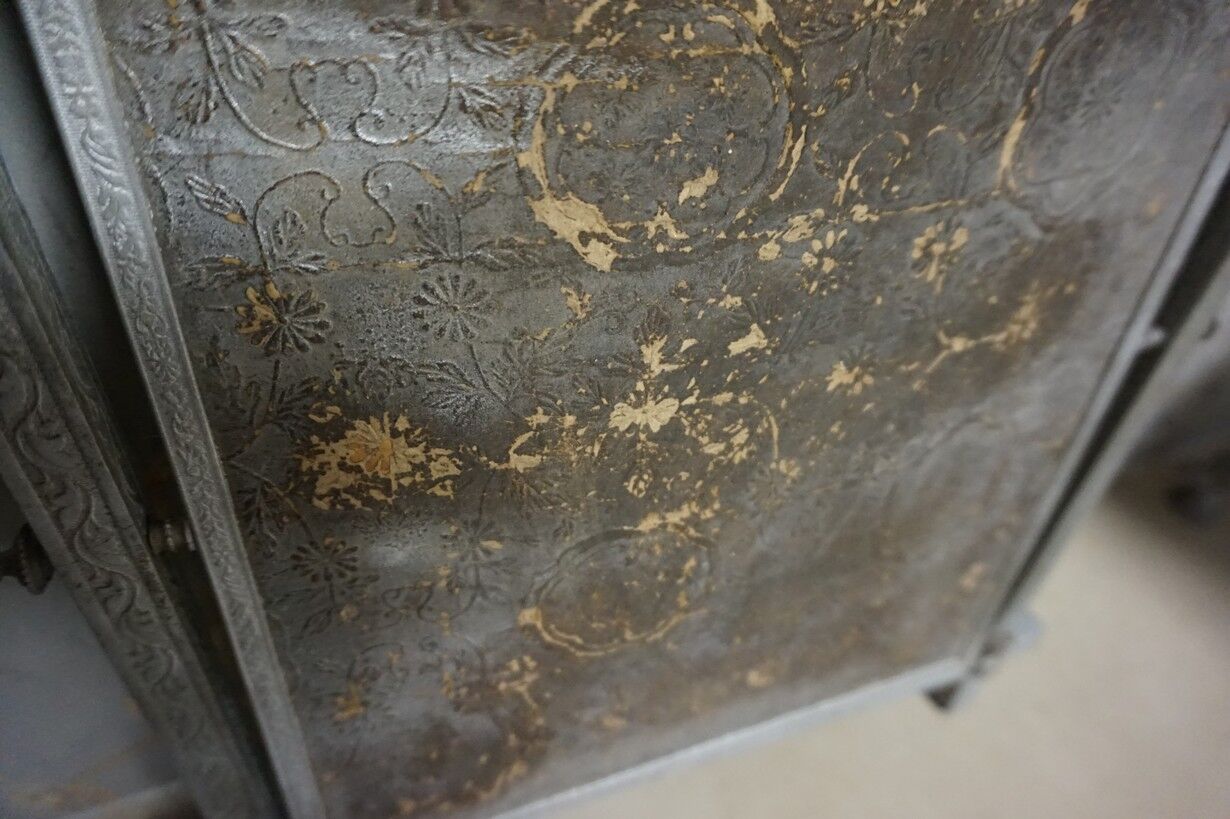 French cast iron adjustable shaving stand