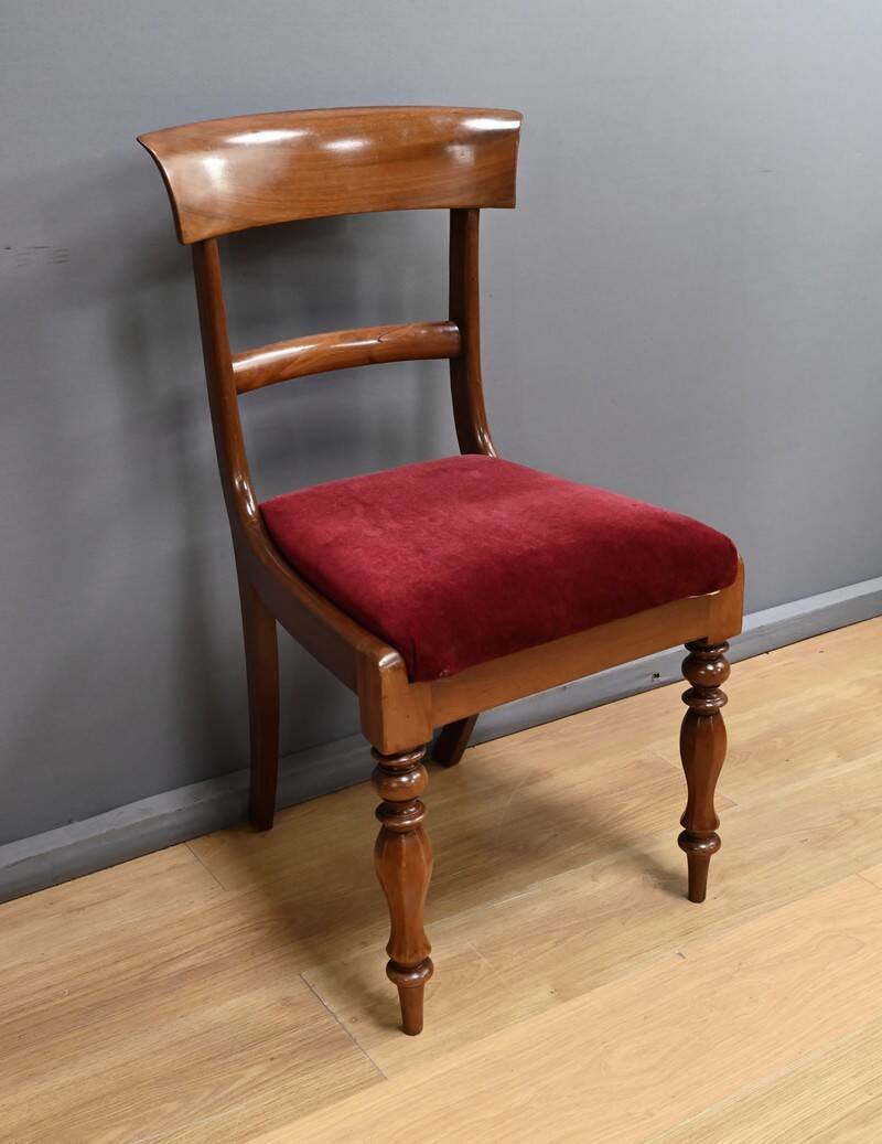 Set of 5 Mahogany Chairs, Victorian Period, England – Part 2