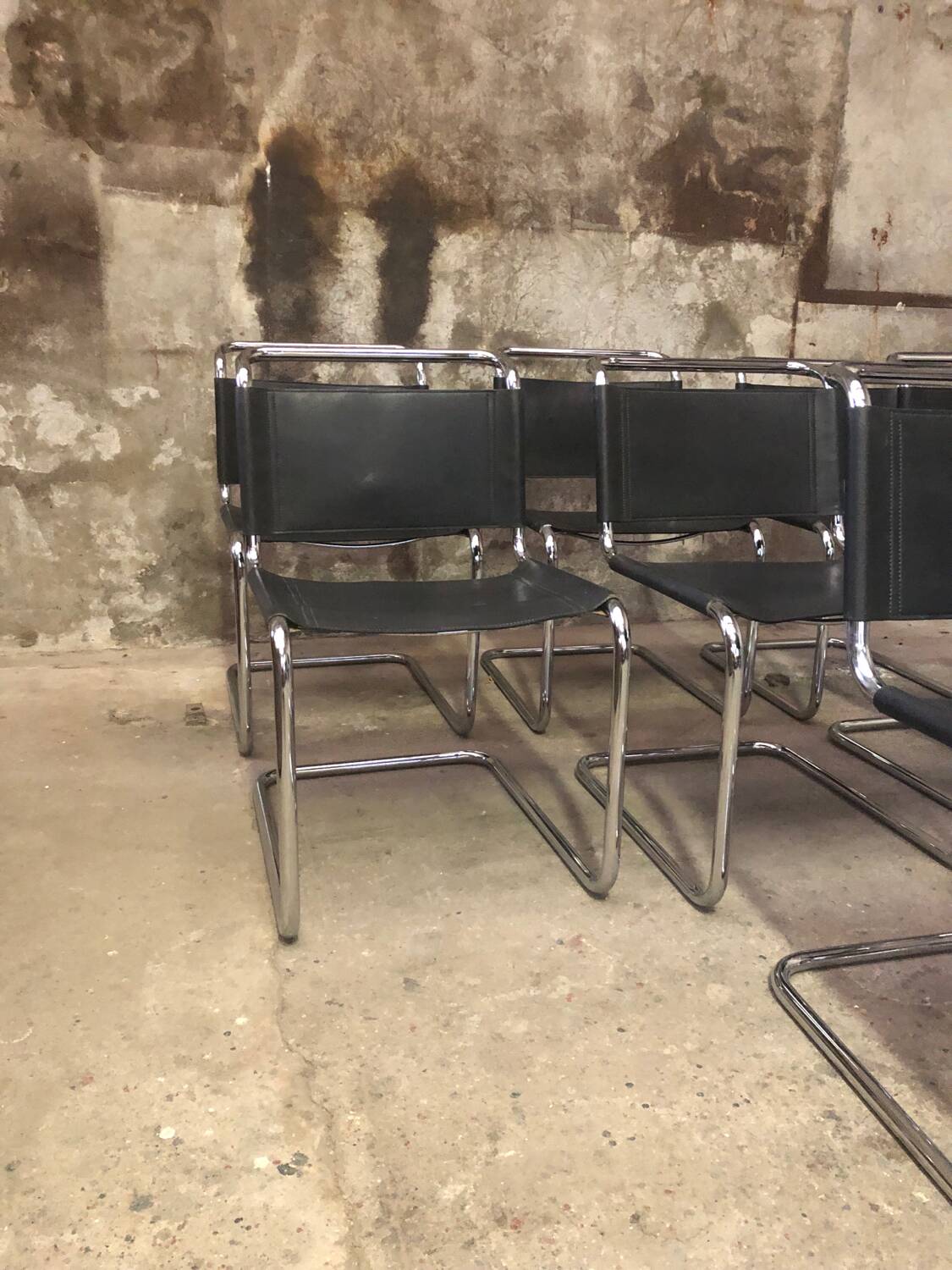 Ensemble de 7 Chaises S33 Mart Stam Circa 1980