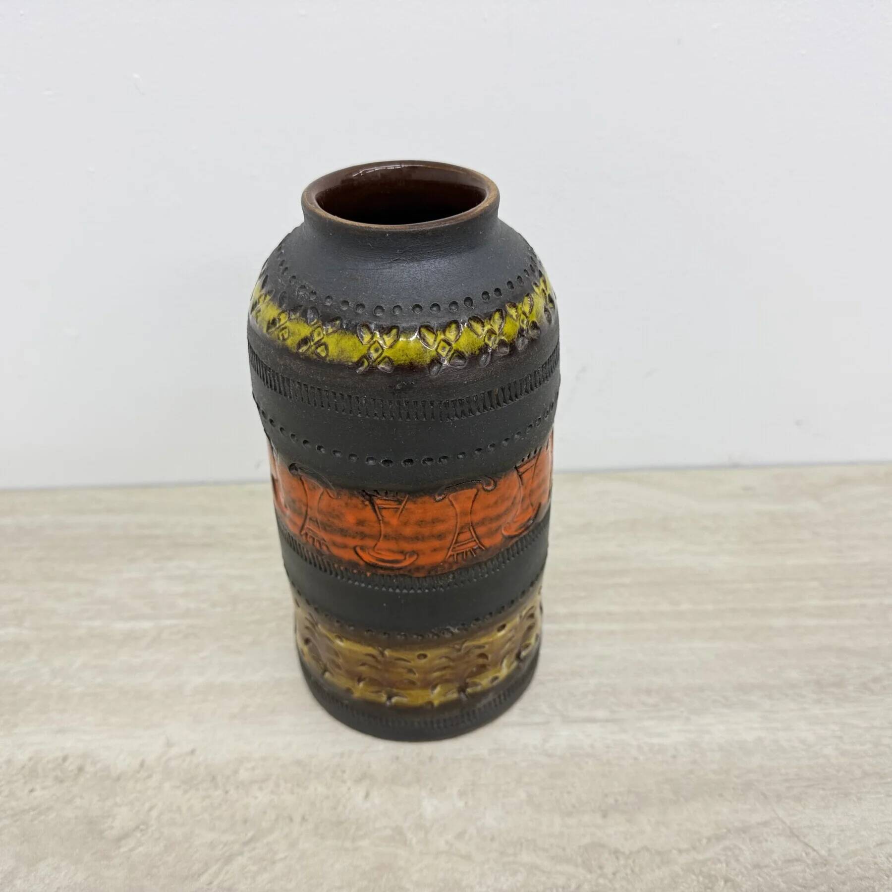 Mid-century Bitossi Genovese Aldo Londi vase Italy, 1970s