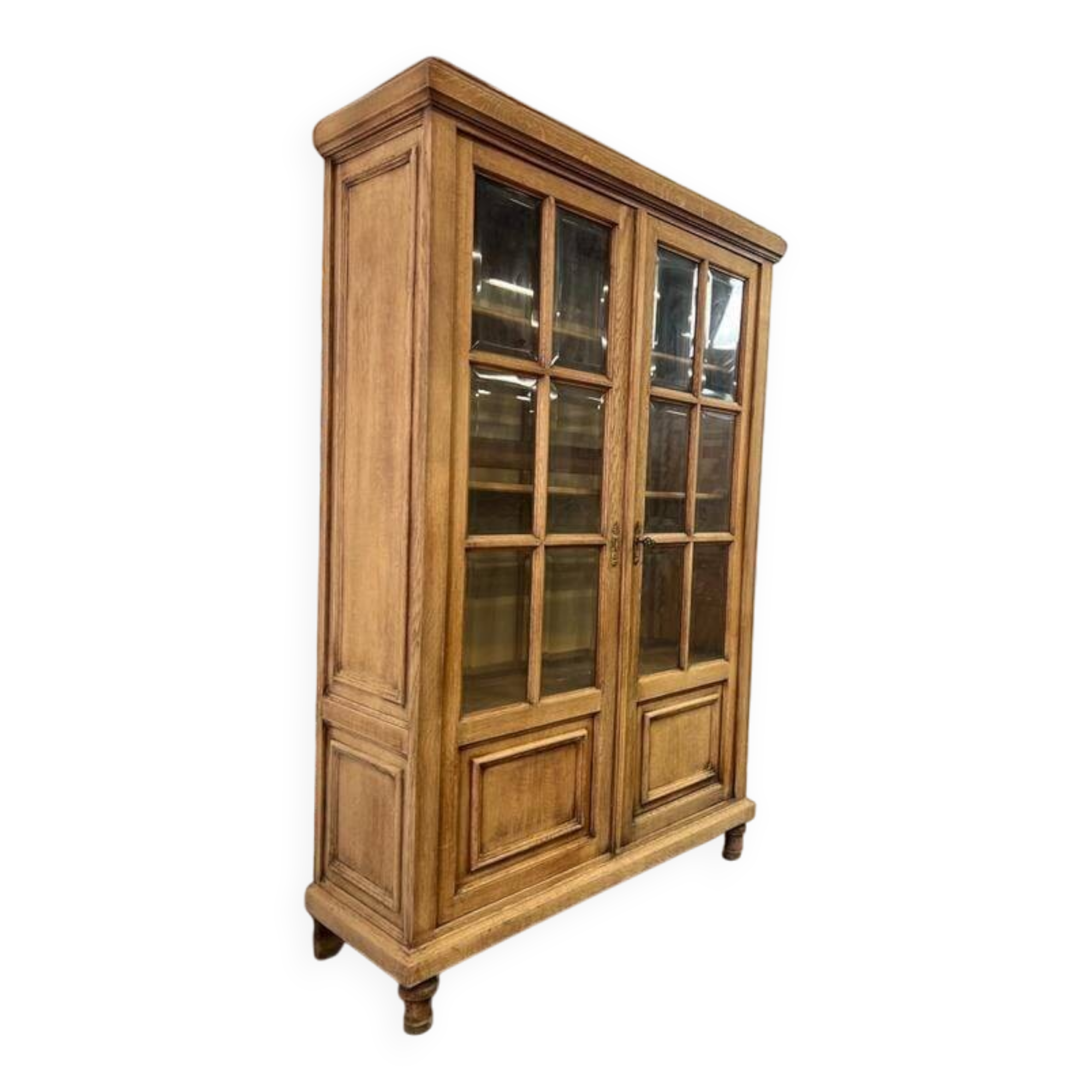 Vintage wooden display cabinet / bookshelf / shelf