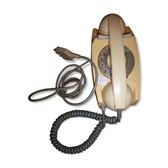 Téléphone anglais de 1960/65 en bakélite blanc