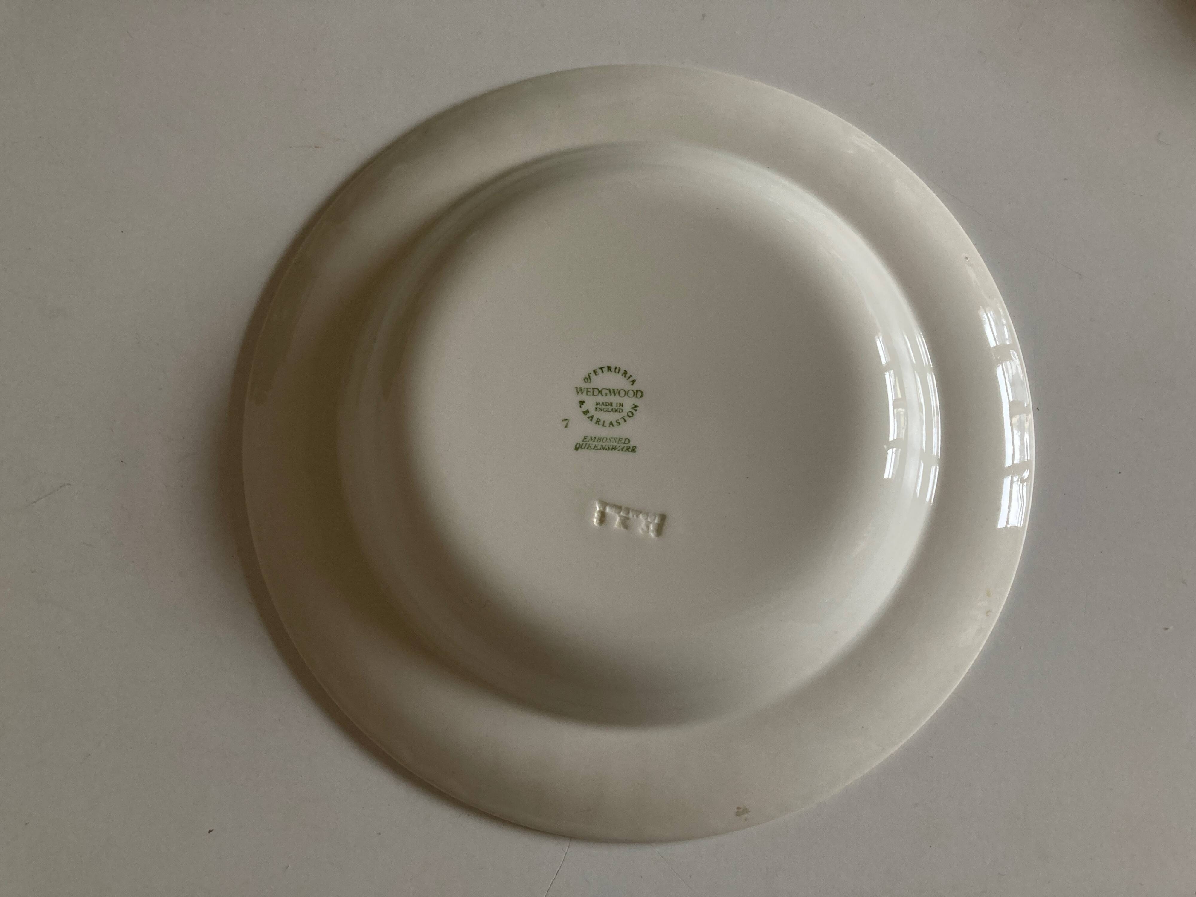 Neo classic Wedgwood plate fine earthenware Etruria Barlaston 19th