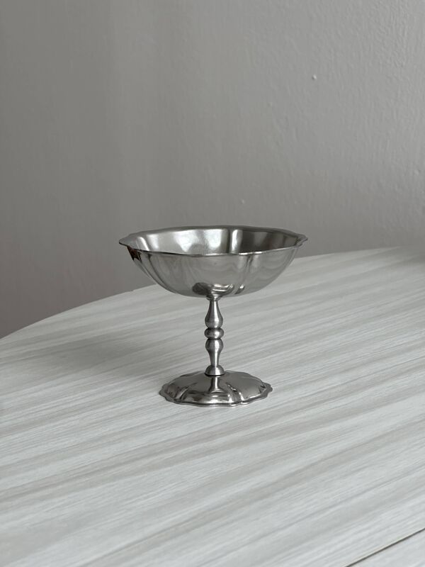 10 coupelles sur pied en inox style Letang Remy