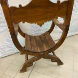 Dagobert armchair, 19th century walnut. Very good state.