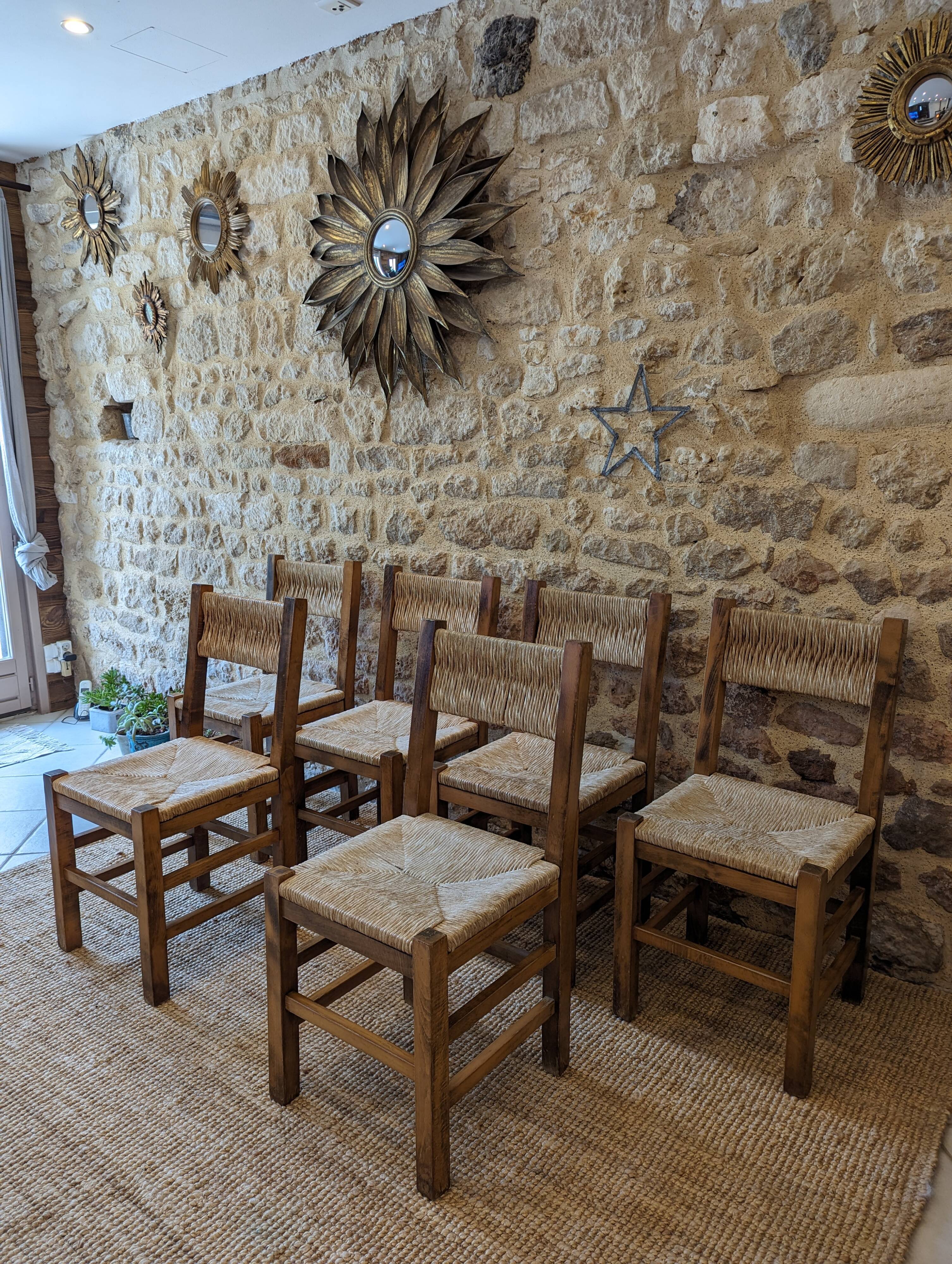 Chaises brutaliste