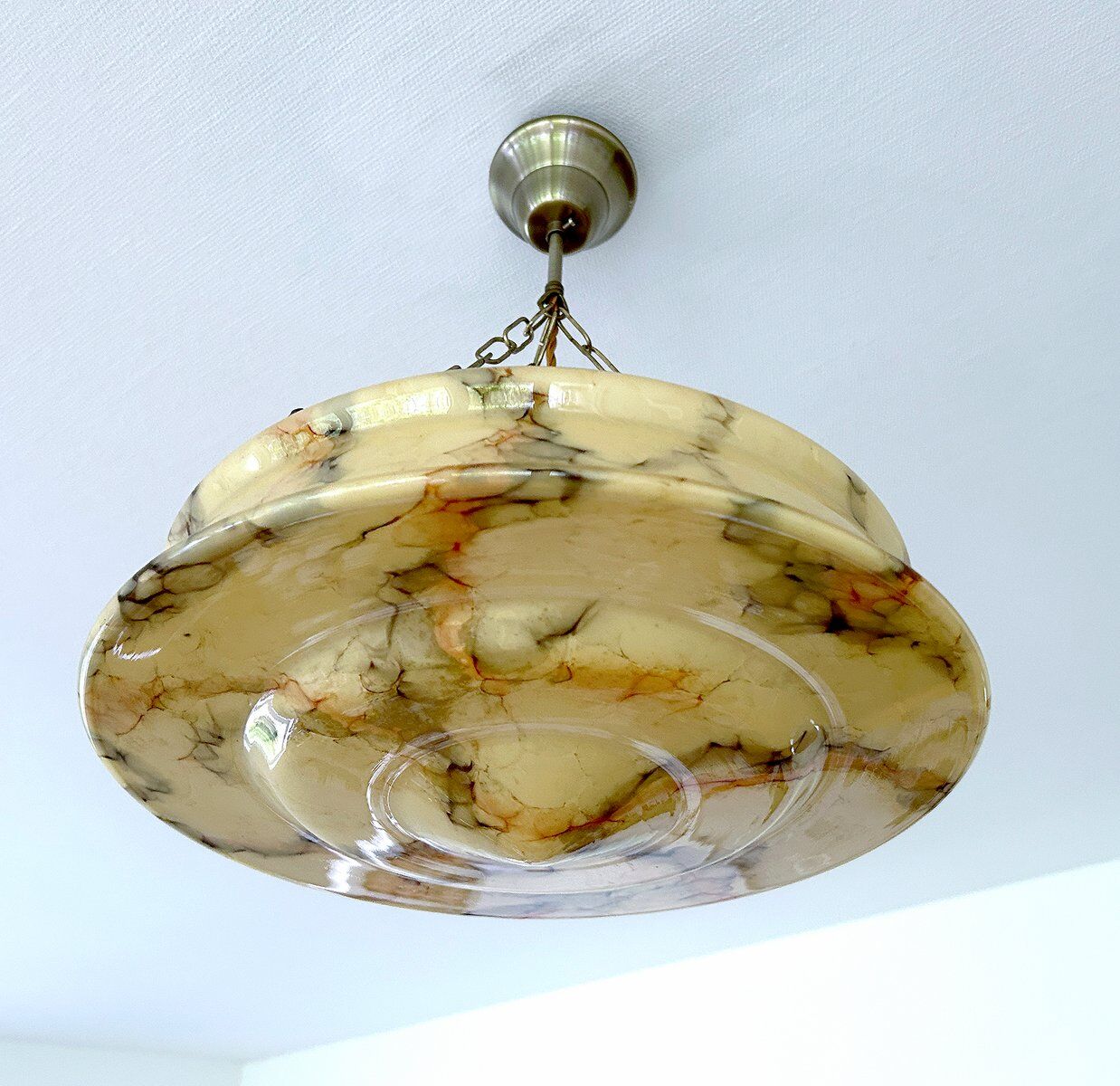 Art Deco pendant light in amber marble glass