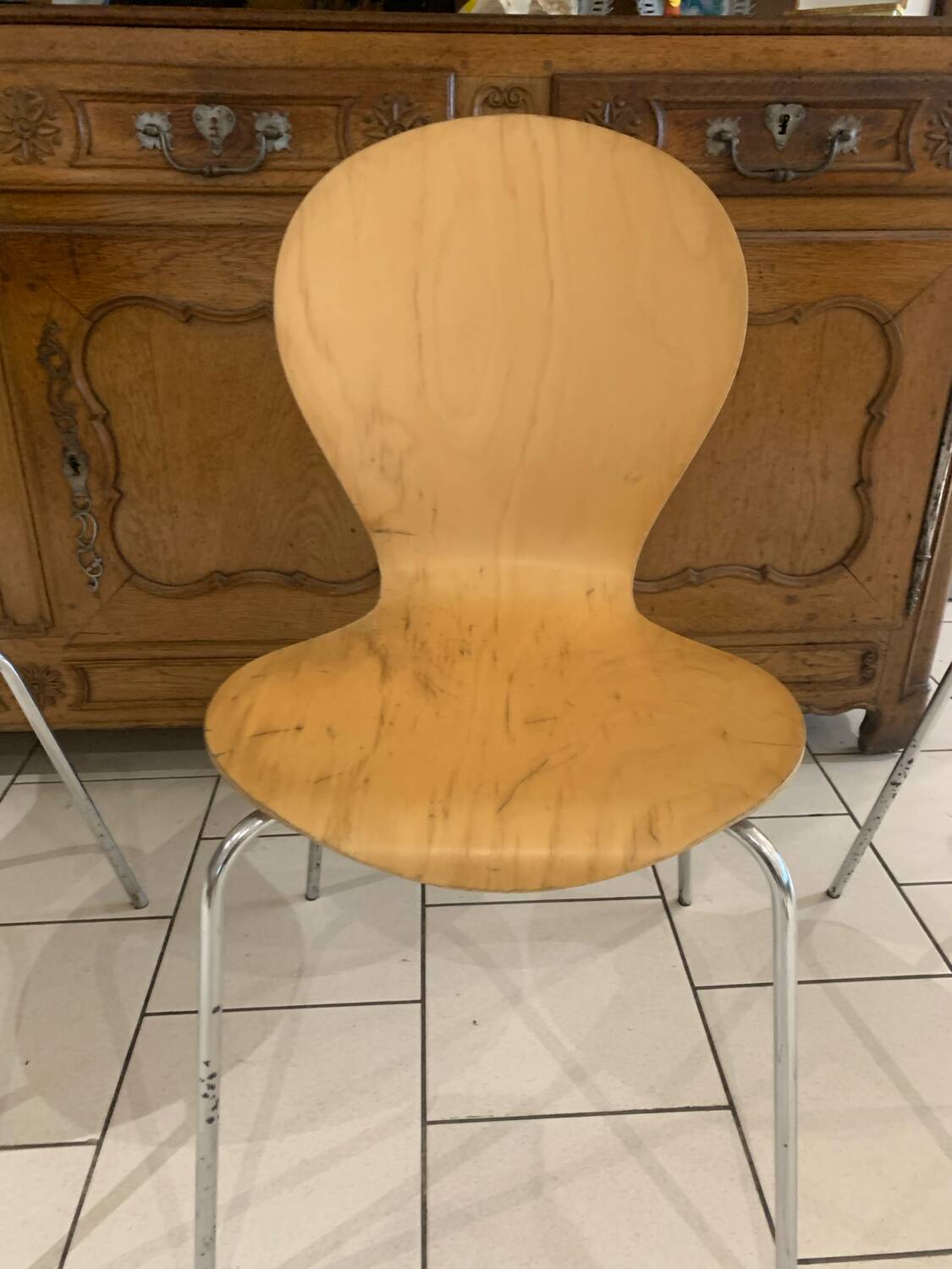 4 vintage chairs