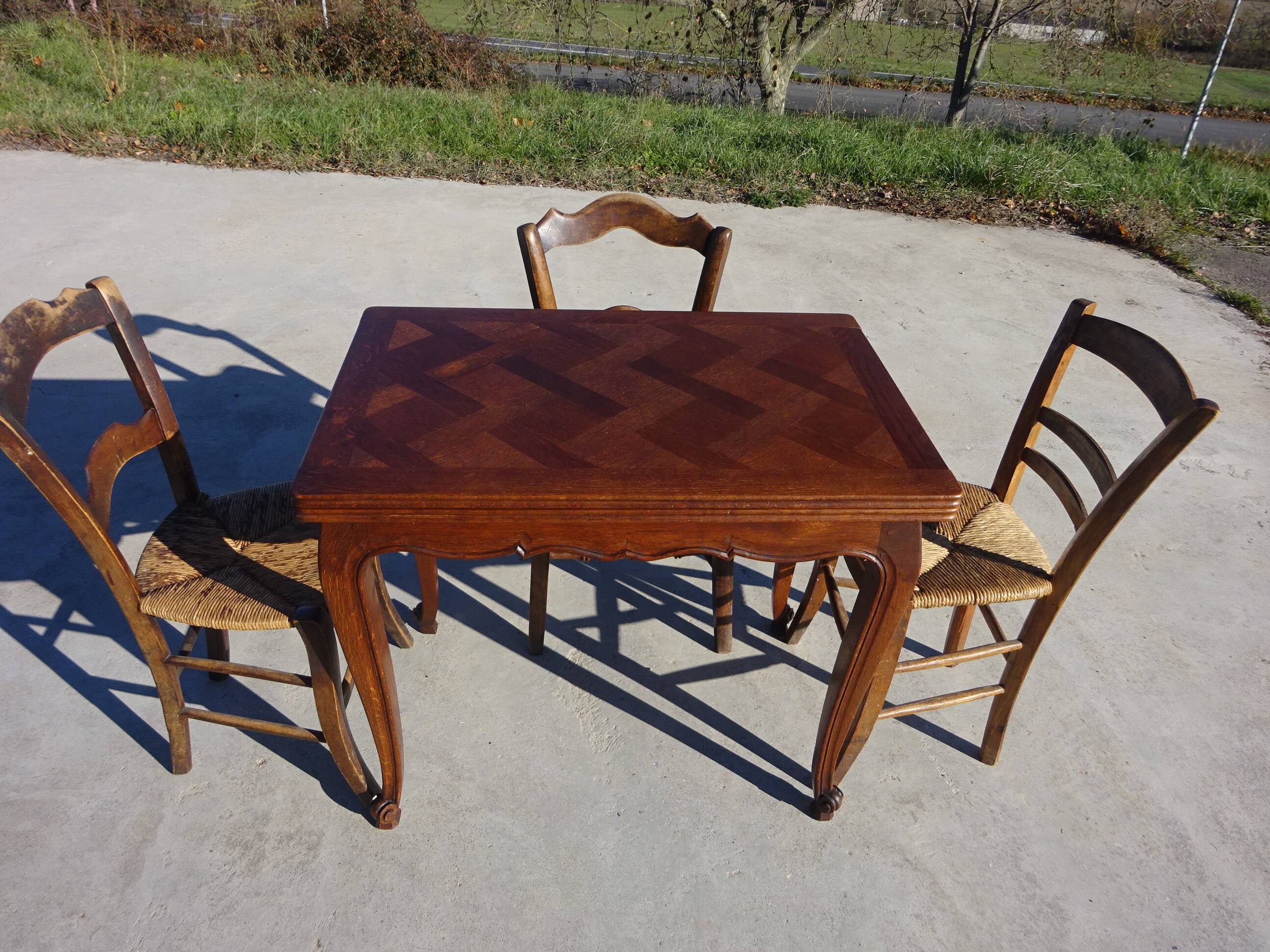 Table portefeuille en chêne