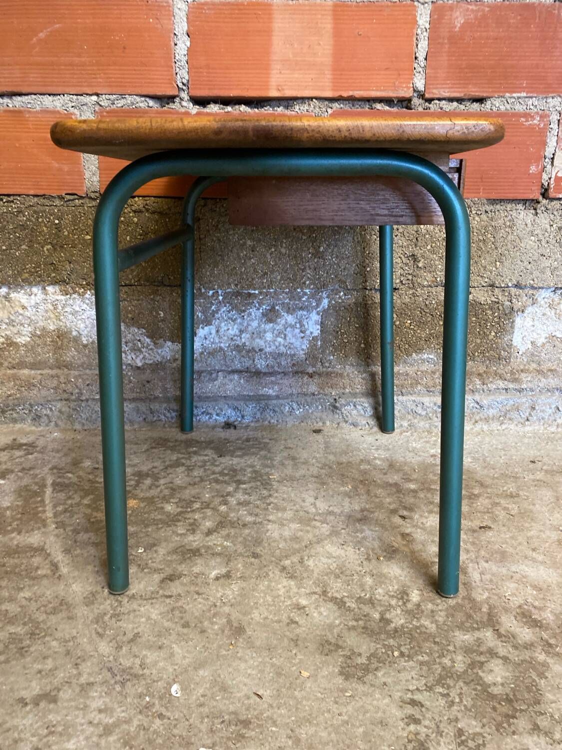 Bureau Ecolier MULLCA MCA 321 de Jacques Hitier Pieds Tube Métal & Bois