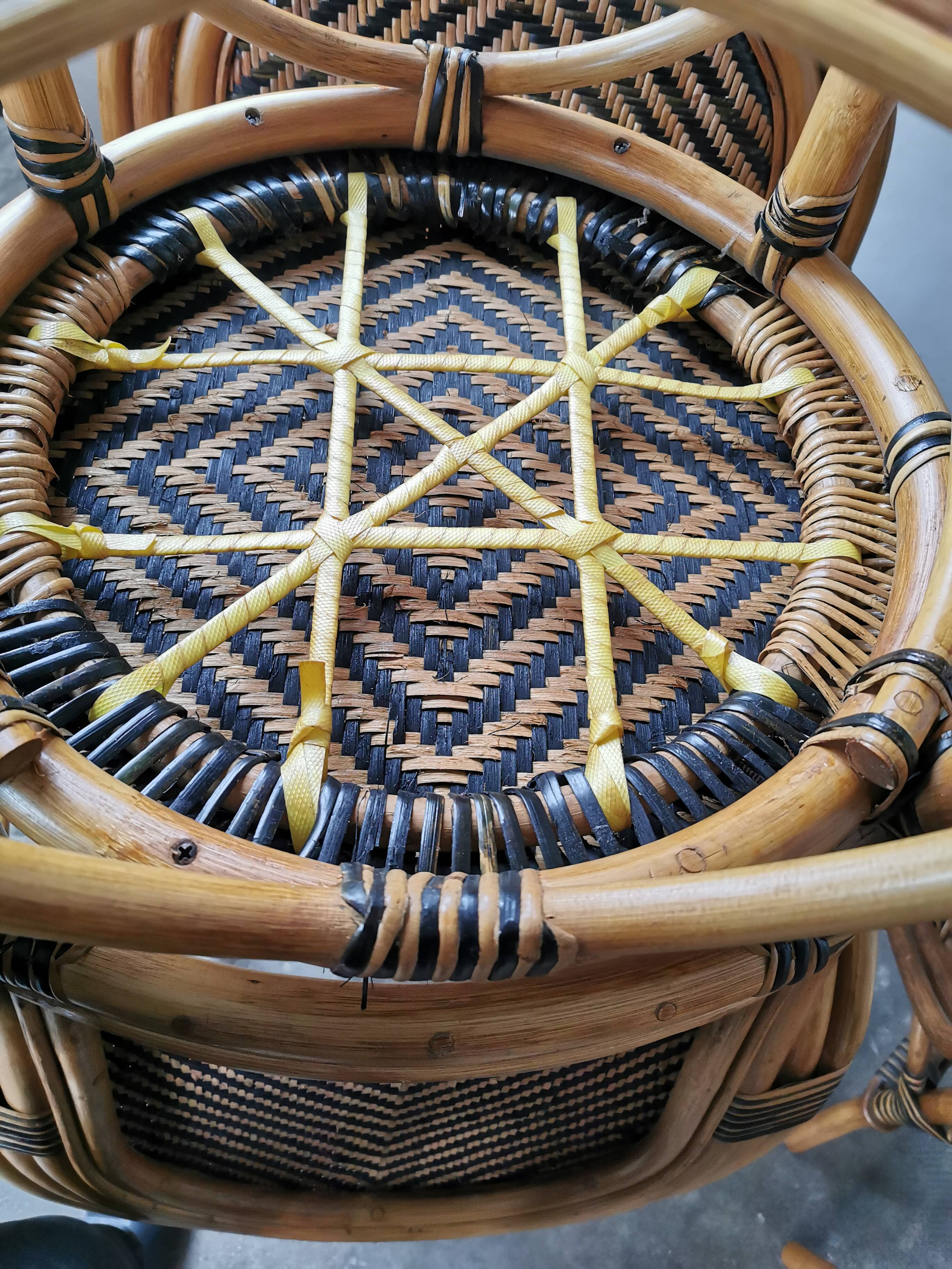 Set de 4 fauteuils en rotin