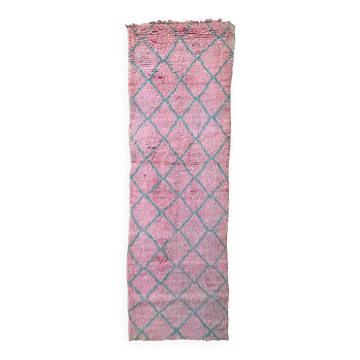 Moroccan Boujad rug in pink - 295 x 93 cm