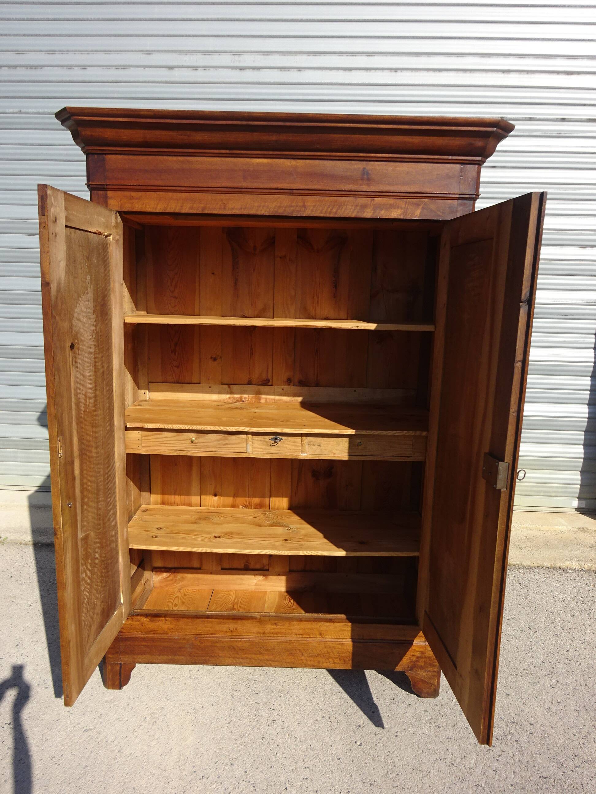 Large Louis Philippe wardrobe in solid walnut