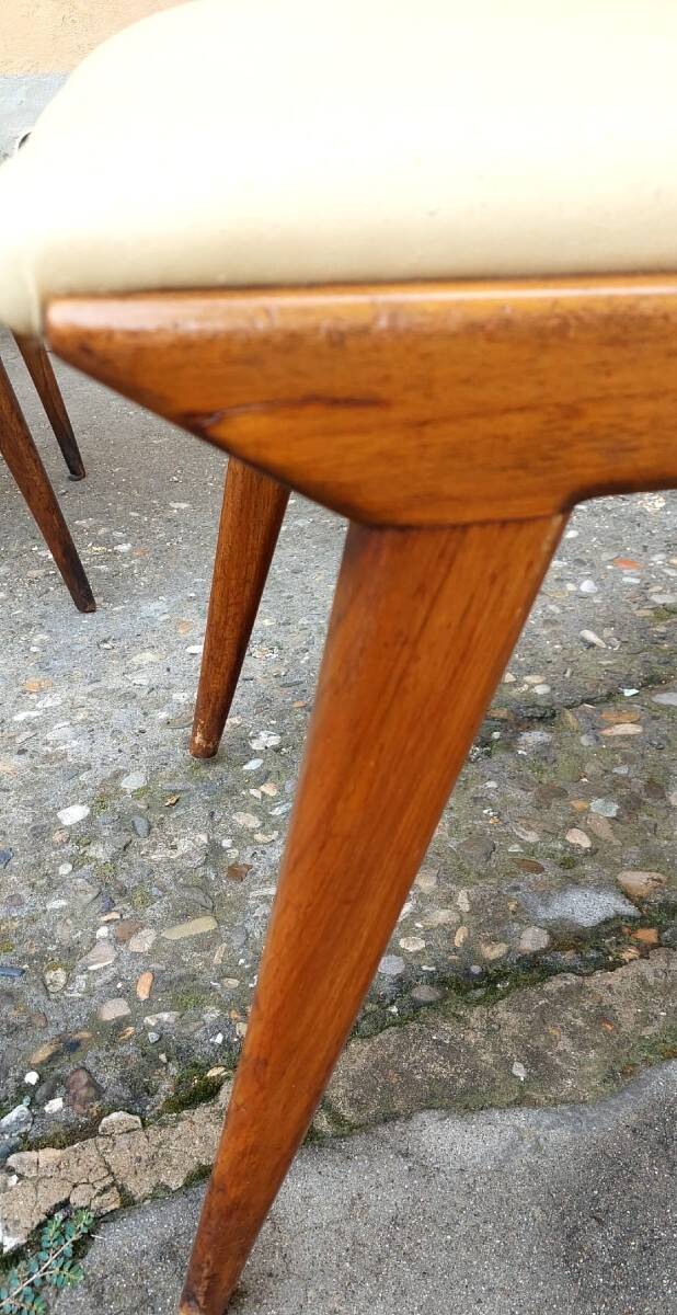 6 wooden chairs in the Italian design of the 19th century, Carlo de Carli