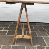 Winegrower's farm table