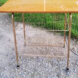 Floor lamp of the 50s in gold metal and tablet