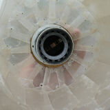 Duo of hanging lamps in mother-of-pearl tassels