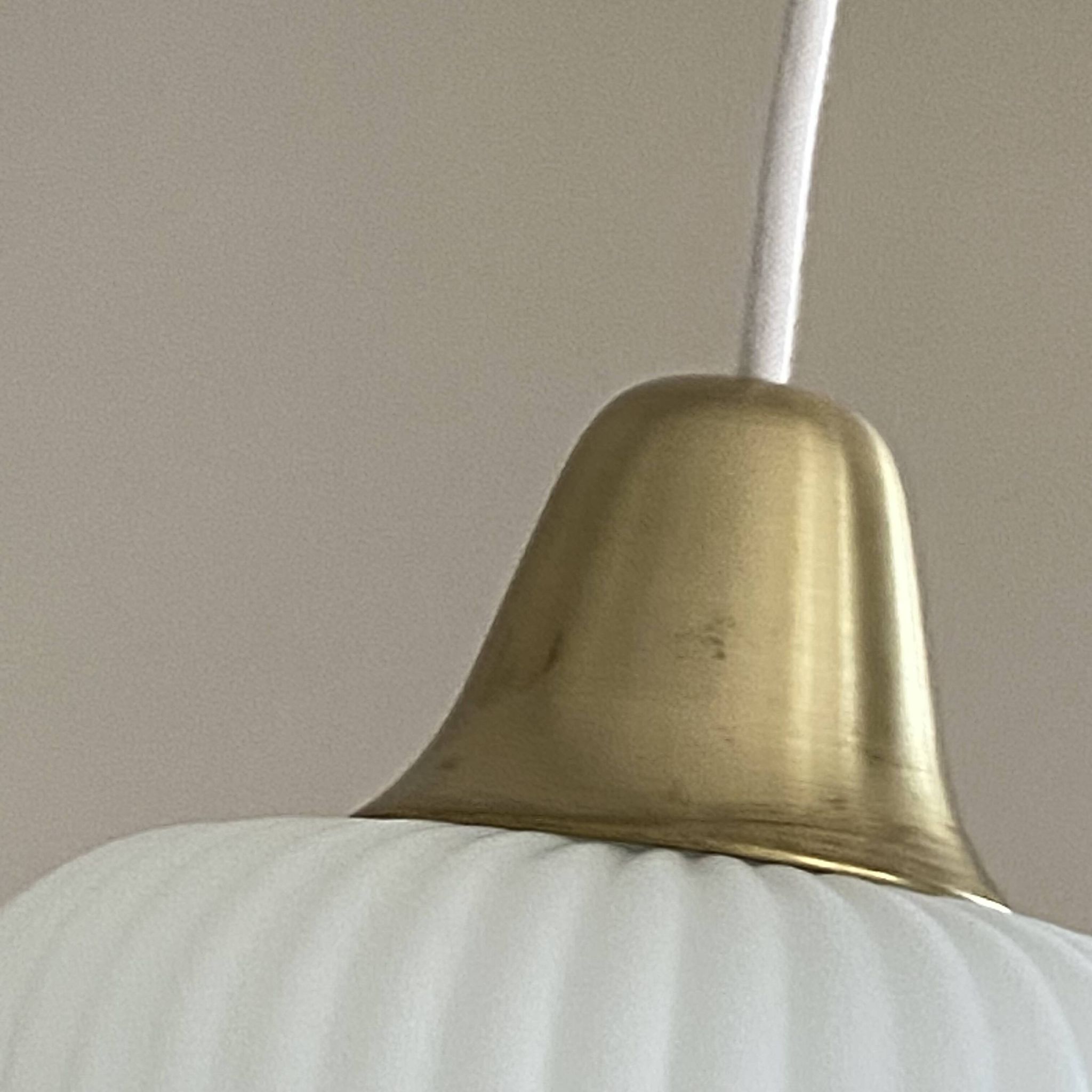 Antique pendant light in white glass and brass, vintage decoration