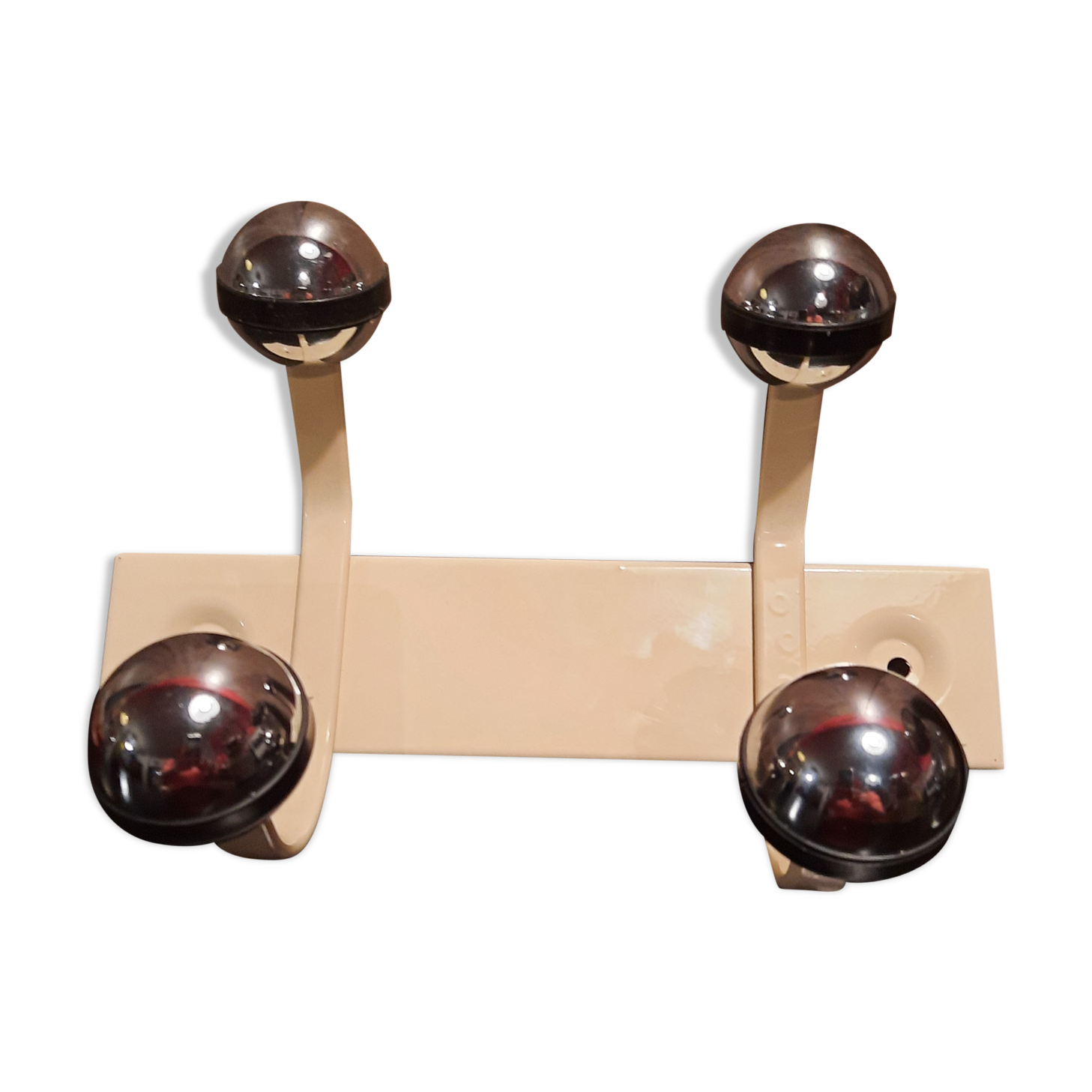 Wall coat holder 2 patères